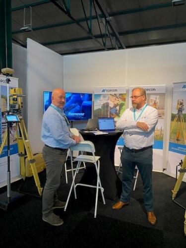 DCB-stand-TopCon